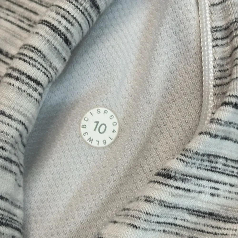 Lululemon‎ Runderful Long Sleeve Space Dye Camo White Silver Spoon Top Size 10